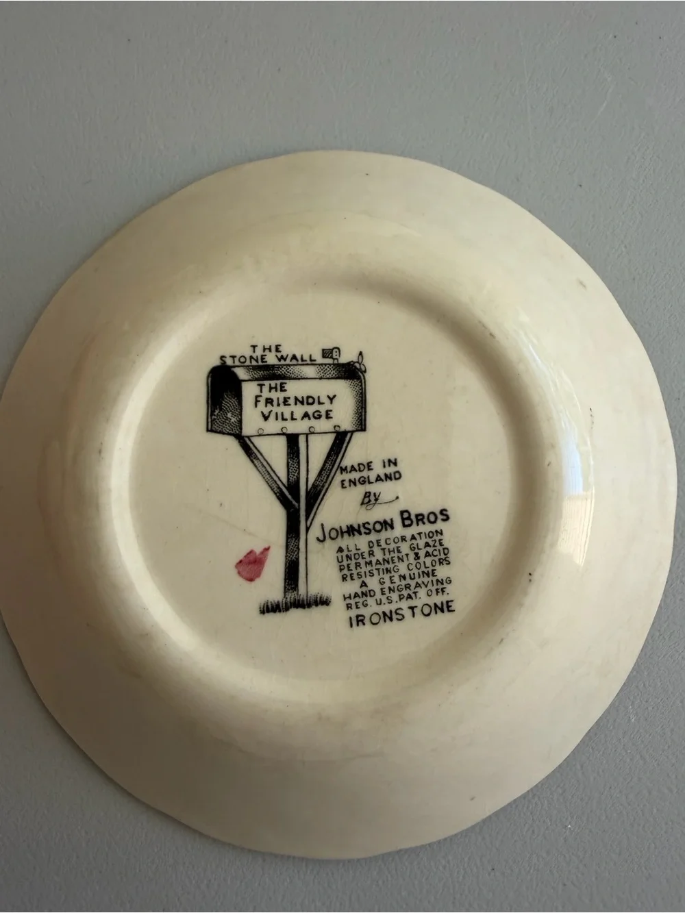 Johnson Brothers Friendly Village The Stone Wall Pattern Set Of 3 Fruit Bowls